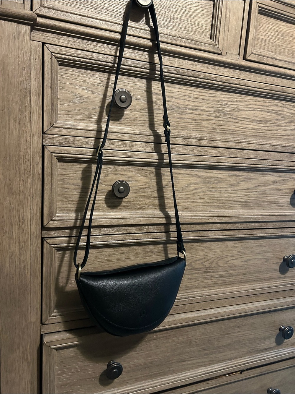 Portland Leather Black Koala Crossbody Bag - Picture 3 of 4